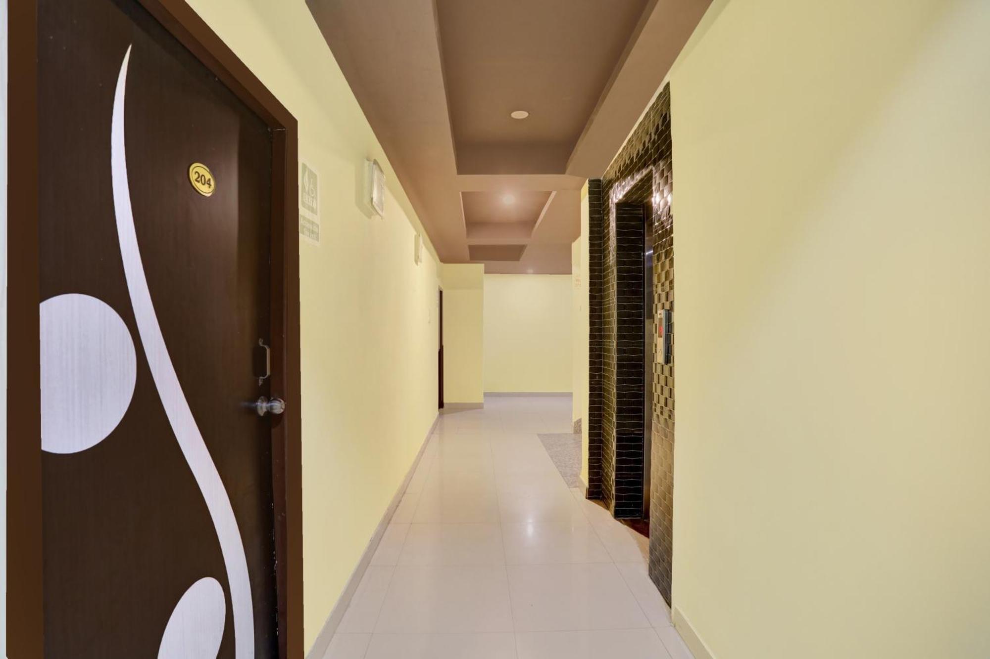 Super Hotel O Phulwarisharif Near Aiims Khagaul Exteriör bild