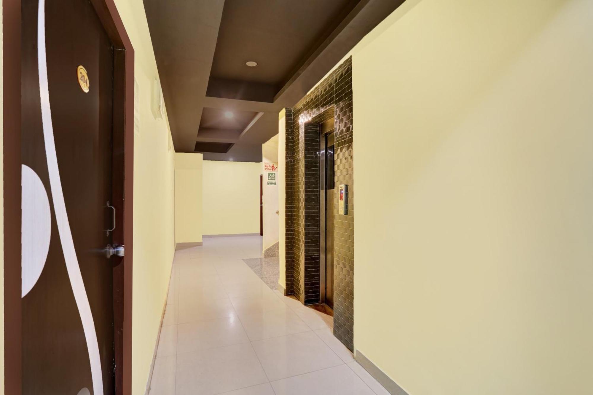 Super Hotel O Phulwarisharif Near Aiims Khagaul Exteriör bild